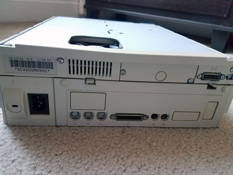 Illustration for article titled Craigslist find - Macintosh Performa 630CD